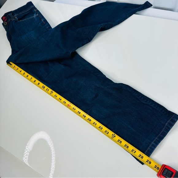 L.L.Bean Men’s Medium wash denim jeans 30x30 blue jeans - Picture 5 of 8